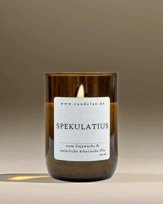 Spekulatius Duftkerze – Handgefertigte Sojawachskerze – 250g – Winterlicher Gewürzduft mit Zimt Nelke Orange & Muskat – Nachhaltige Kerze im Upcycling-Glas
