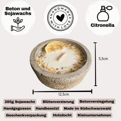 HANDGEMACHTE Citronella BETONKERZE Schwarz - Stilvolle Sojawachskerze für Ihr Zuhause. Outdoor Kerze mit Blütenverzierung und HOCHWERTIGEM Holzdocht aus dem Südschwarzwald 