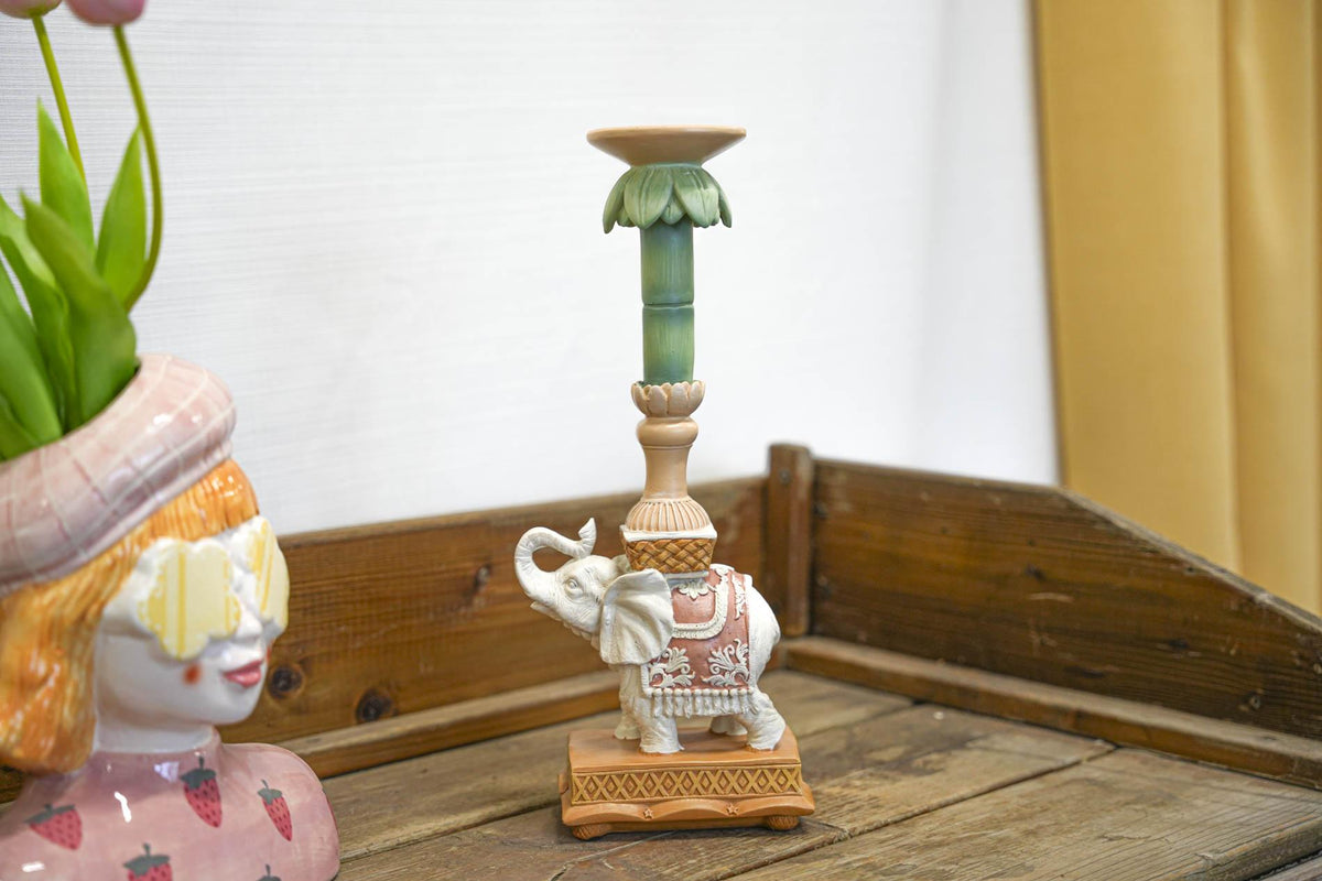 Kerzenständer Elefant Rosa/Grün – Polyresin – 34,5cm – Exotische Deko für Tisch, Sideboard & Fensterbank 