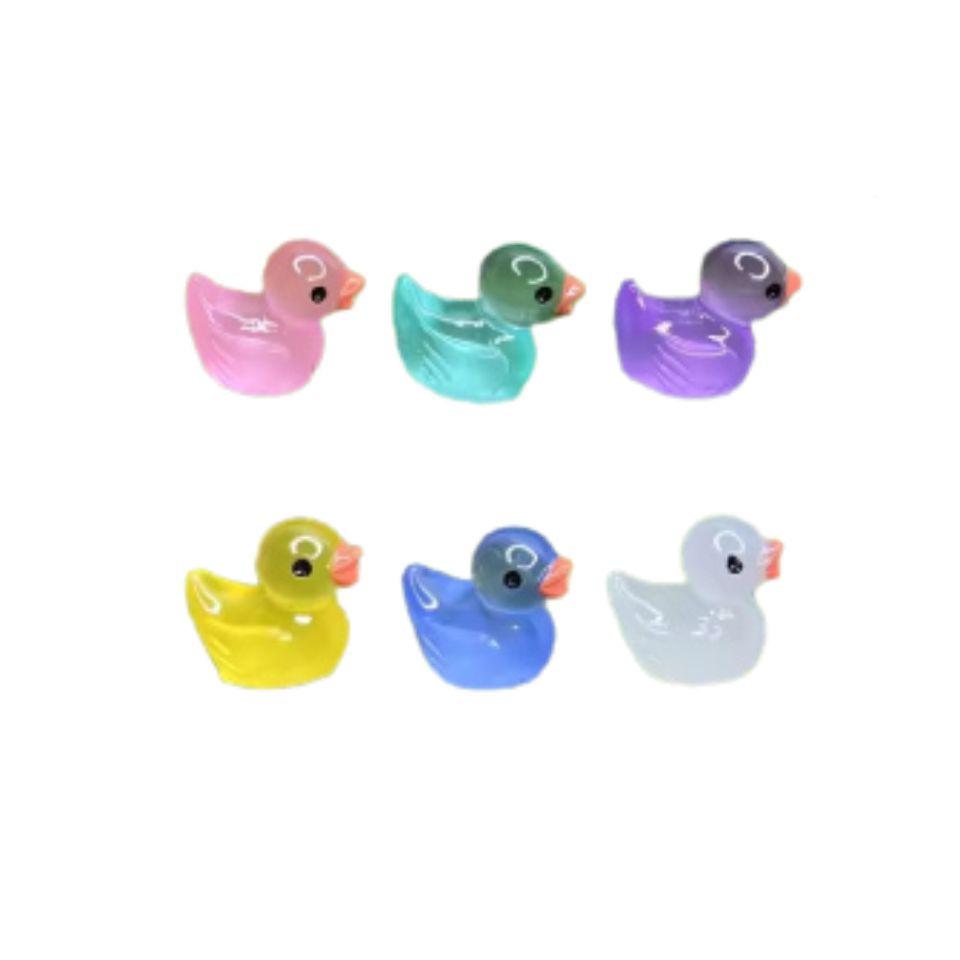Glow in the Dark Badeenten – 7er Set – Bunte Mini-Enten 2cm – Leuchtend im Dunkeln – Für Terrarium, Minigarten & DIY-Deko 