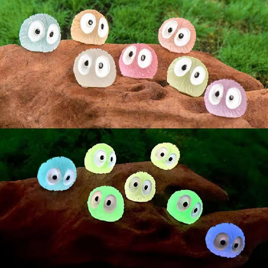 Glow in the Dark Mini-Figuren – 14er-Set – Mehrfarbig – Höhe 1 cm – Leuchtende Deko für Terrarium, Pflanzen & Regal 